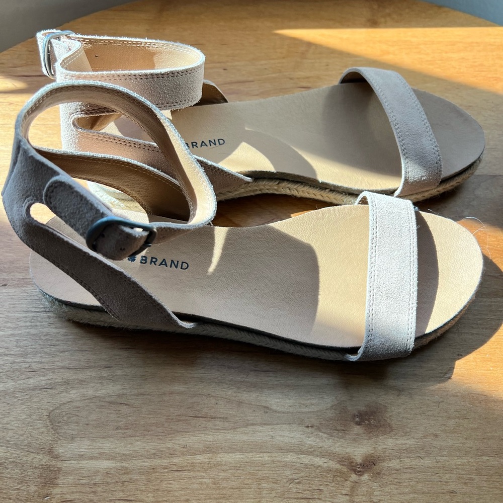 Lucky Brand Women's Light Taupe Suede Ankle-Strap Sandals like new gently worn.